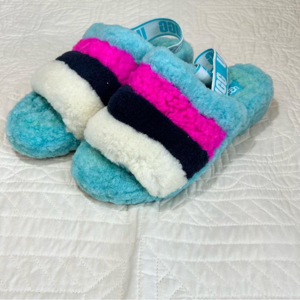 UGG Fluff Yeah Slide Rainbow Sandal Clear Water Multi Women’s US 9